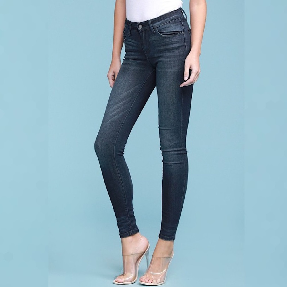 Judy Blue Mid-Rise Denim